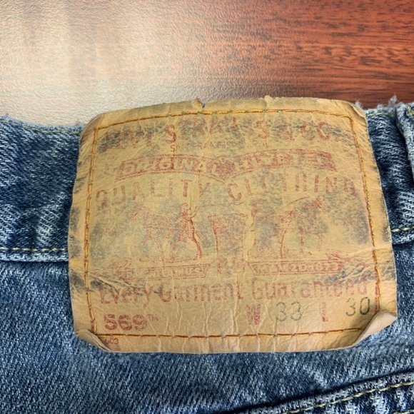 Men's VTG 569 Levi's Loose Straight High Rise Jean - Picture 9 of 9